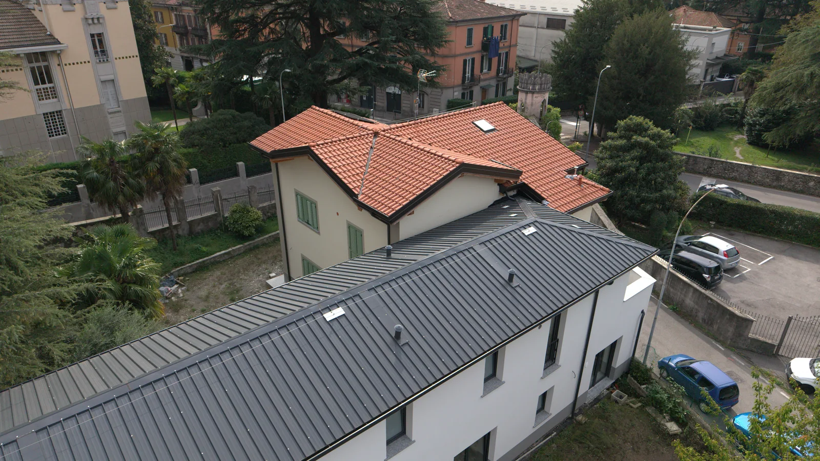 Tetto e gronde — Via Michelangelo · Lecco