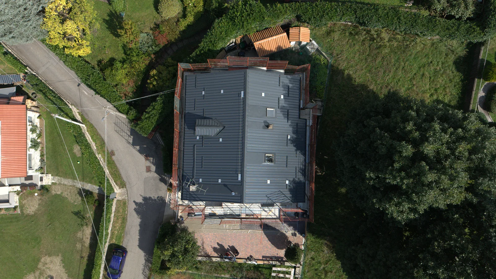 Copertura metallica — Introbio (LC)